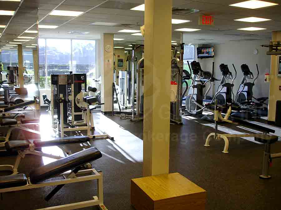 STERLING OAKS Fitness Facilities